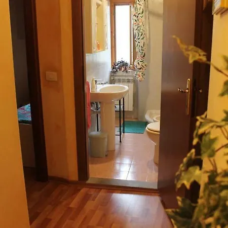La Casina Di Via Cresci, 14 Lägenhet Montaione
