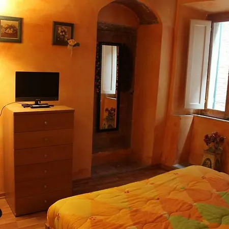La Casina Di Via Cresci, 14 Apartment *