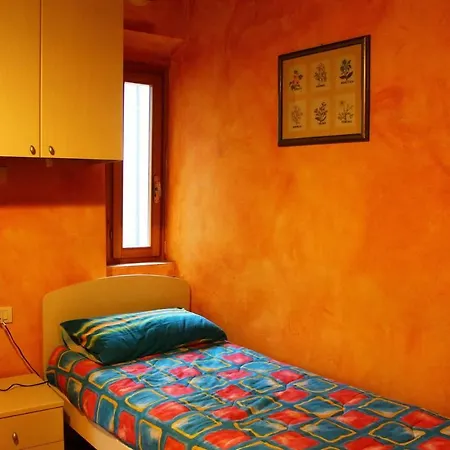 Lägenhet La Casina Di Via Cresci, 14